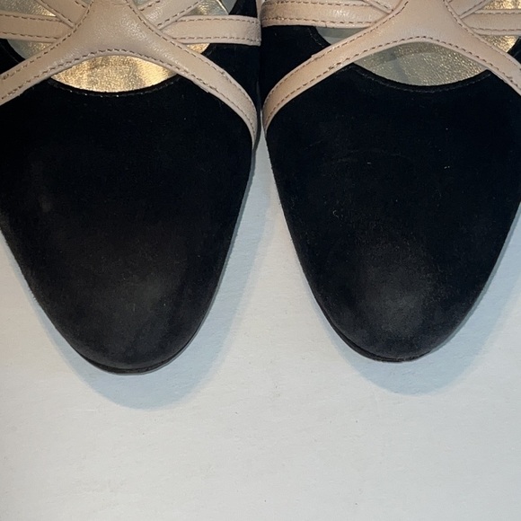 DOLCE AND GABBANA T-STRAP HEELS SZ 39 BLACK SUEDE CREAM SMOOTH LEATHER LUXURY - Picture 9 of 11